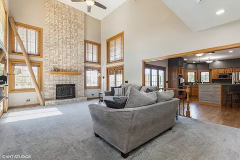 1615 Anthony Ln, Mchenry, IL 60051 photo 7