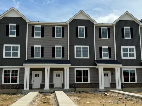 4485 Chelsea Manor Cir, Aurora, IL 60504