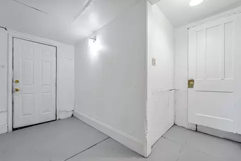 Entry Way - 396 N Harrison Ave, Kankakee, IL 60901 photo 1 of 1