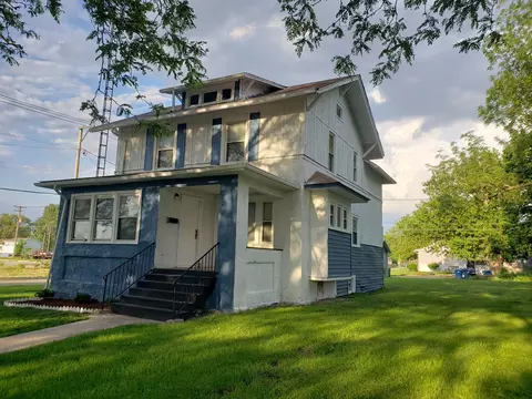 Exterior - 396 N Harrison Ave, Kankakee, IL 60901 photo 4 of 7