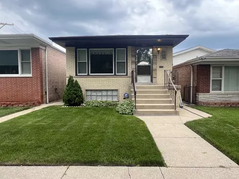 9519 S Marquette Ave, Chicago, IL 60617