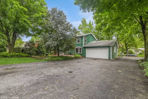 Exterior - 232 Aberdeen Rd, Cary, IL 60013 photo 2 of 4
