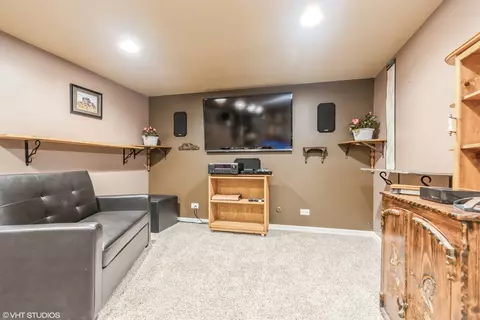 Other - 232 Aberdeen Rd, Cary, IL 60013 photo 4 of 5