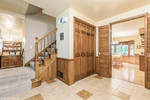 Entry Way - 232 Aberdeen Rd, Cary, IL 60013 photo 1 of 3