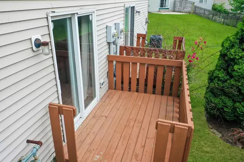 Exterior - 421 Park Creek Ct, Normal, IL 61761 photo 2 of 2