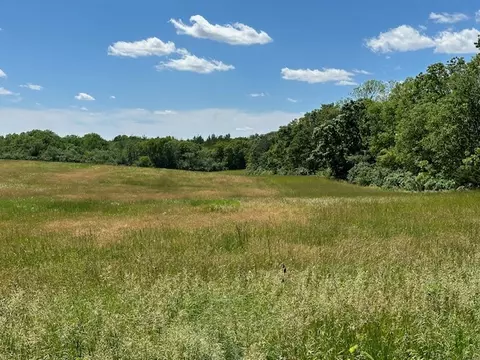 000 Fleming Rd, Bull Valley, IL 60098