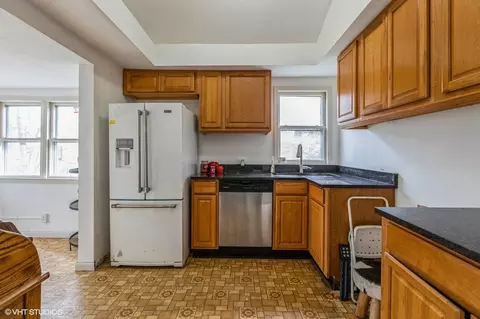 603 Edgebrook Ter, Elgin, IL 60120 photo 2