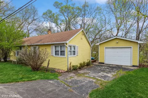 603 Edgebrook Ter, Elgin, IL 60120 photo 9