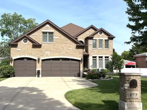 777 N Howard Ave, Elmhurst, IL 60126