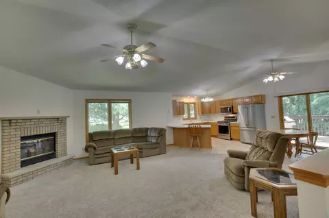 Living - 514 E Jackson St, Belvidere, IL 61008 photo 2 of 2
