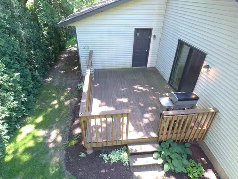 Exterior - 514 E Jackson St, Belvidere, IL 61008 photo 3 of 6
