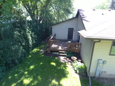 Exterior - 514 E Jackson St, Belvidere, IL 61008 photo 5 of 6