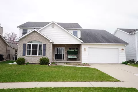 2947 Wolf Creek Ln, Normal, IL 61761
