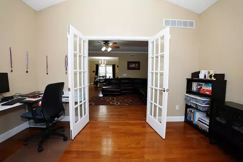 2947 Wolf Creek Ln, Normal, IL 61761 photo 17