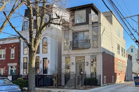 2345 W Belden Ave, Chicago, IL 60647