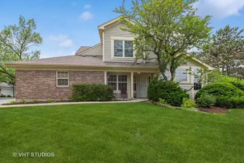 6822 W Monticello Ct #1-A, Gurnee, IL 60031