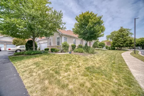21748 W Empress Ln, Plainfield, IL 60544 photo 3