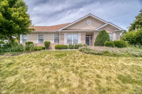 21748 W Empress Ln, Plainfield, IL 60544 photo 2