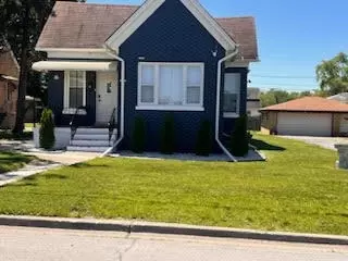 16 W 30th St, Steger, IL 60475