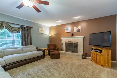 5 Highmeadow Ct, Algonquin, IL 60102 photo 12