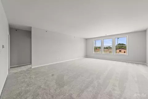 271 E Railroad Ave #201, Bartlett, IL 60103 photo 8