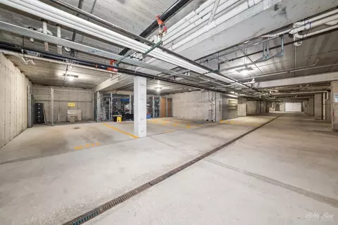 271 E Railroad Ave #201, Bartlett, IL 60103 photo 22