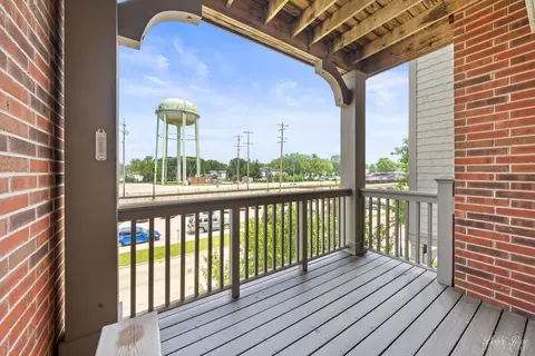 271 E Railroad Ave #201, Bartlett, IL 60103 photo 11