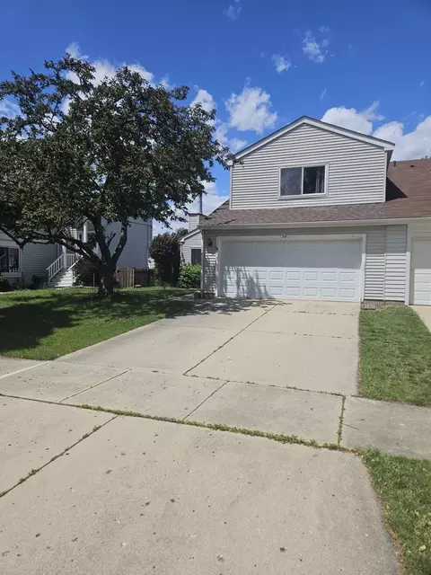 34 Buckingham Ln, Buffalo Grove, IL 60089