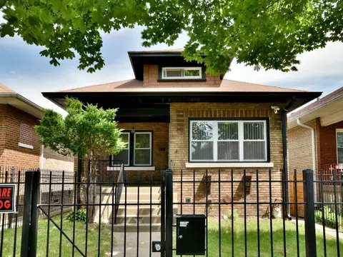 4850 W Kamerling Ave, Chicago, IL 60651