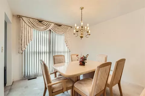Dining - 1160 Pember Cir, West Dundee, IL 60118 photo 1 of 1