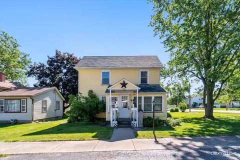 320 S Wolfe St, Sandwich, IL 60548