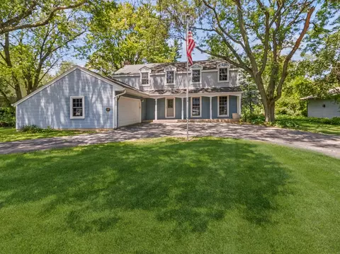 757 Hillview Ave, West Chicago, IL 60185