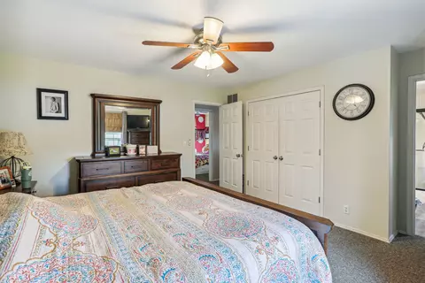 804 E Benham St, Tolono, IL 61880 photo 22