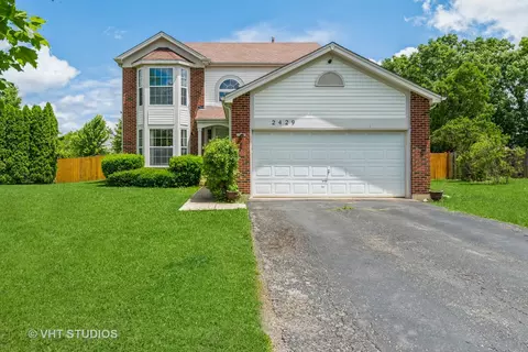 2429 N Rosewood Ct, Round Lake Beach, IL 60073