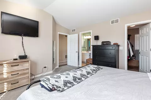 5003 Syracuse Ct, Plainfield, IL 60586 photo 13
