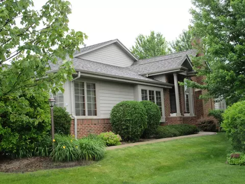 442 Linden Cir, Beecher, IL 60401
