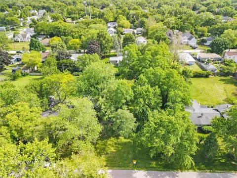 26 W375 Jerome Ave, Wheaton, IL 60187 photo 3