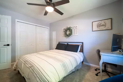 Bedroom - 1401 Kingsridge Dr, Normal, IL 61761 photo 3 of 7