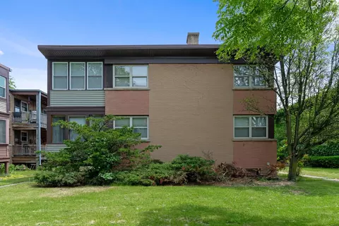 135 Ridge Ave #2E, Evanston, IL 60202