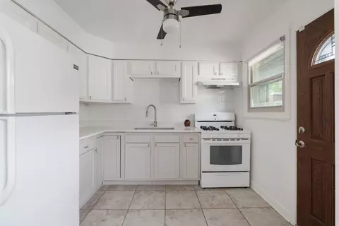 135 Ridge Ave #2E, Evanston, IL 60202 photo 7