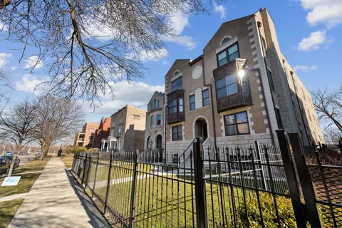 3971 S Ellis Ave #3S, Chicago, IL 60653