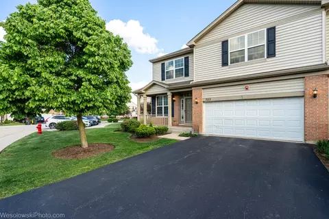 753 Spencer Ln, Lake Zurich, IL 60047