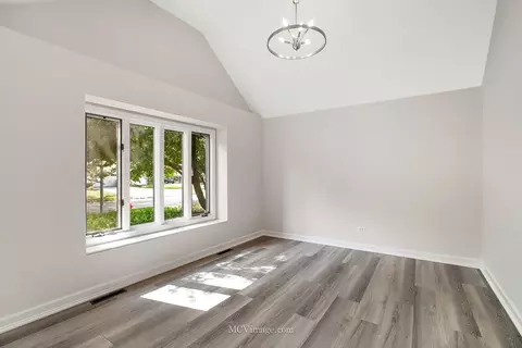Living - 32 Robert Rd, Oswego, IL 60543 photo 1 of 3