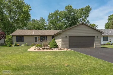 343 Oak St, Braidwood, IL 60408