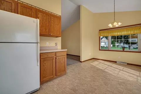 Other - 108 Winding Trl, Diamond, IL 60416 photo 2 of 6