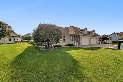 Exterior - 108 Winding Trl, Diamond, IL 60416 photo 3 of 9