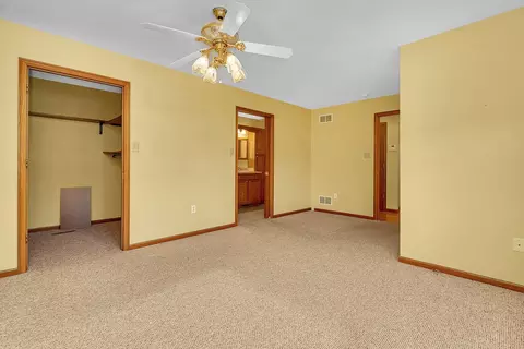 Bedroom - 108 Winding Trl, Diamond, IL 60416 photo 2 of 3