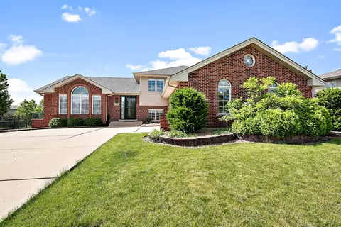 12553 W Moorland Dr, Homer Glen, IL 60491