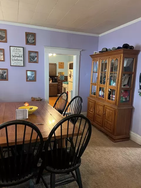 Dining - 1004 Long St, Dixon, IL 61021 photo 1 of 2