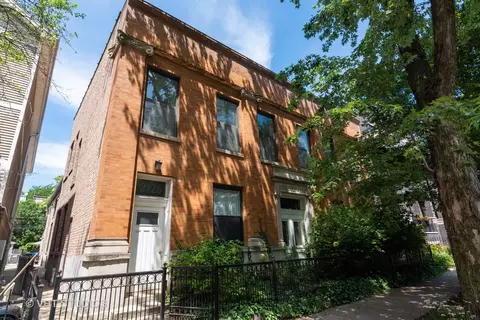 2126 W Crystal St #3, Chicago, IL 60622